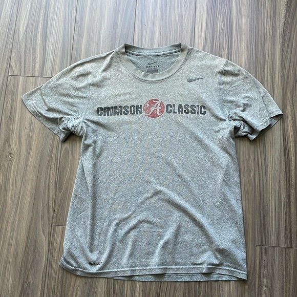 Nike Dri-fit Alabama Shirt 😎🏈 - Picture 1 of 5